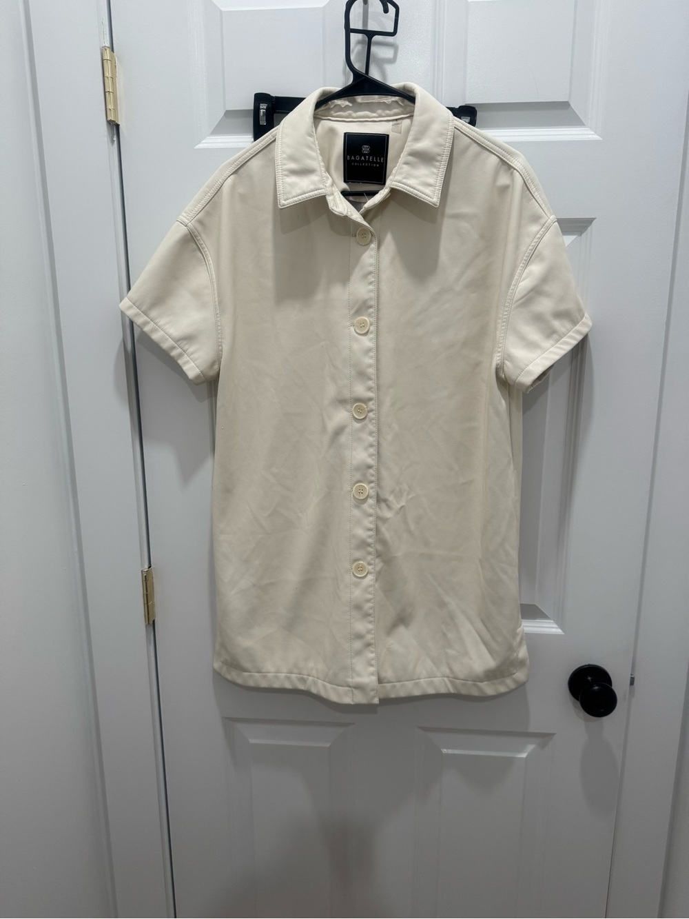 bagatelle Cream Short-Sleeve Button-Down Shirt
